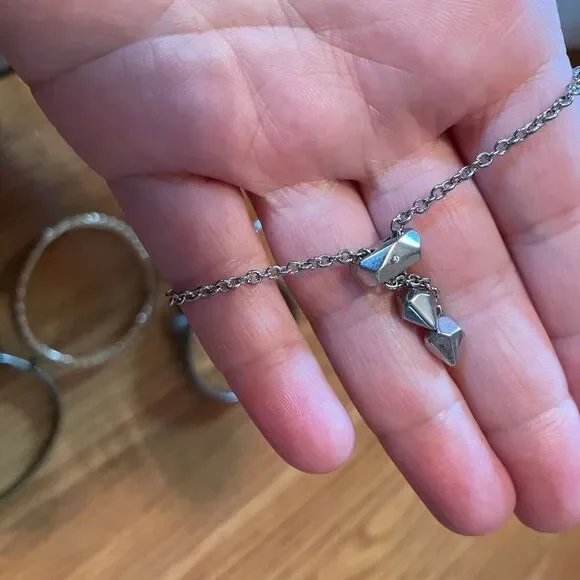 JEWELRY | bundle of 4 bracelets - Picture 15 of 16